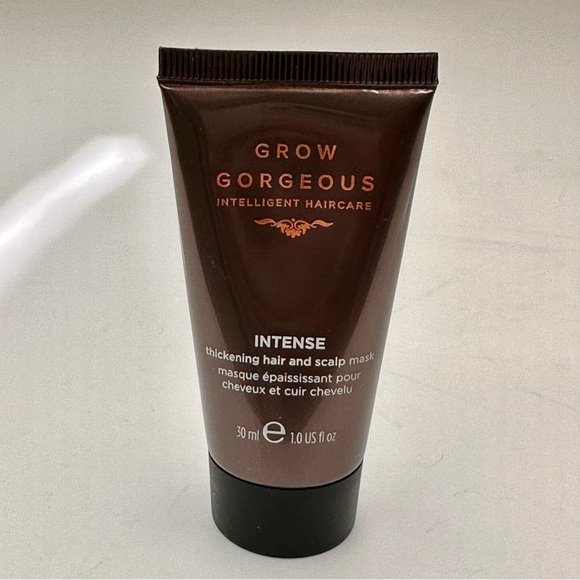 Generous Travel-Size OLAPLEX, Cake, Grow Gorgeous and Virtue Hair Treaments - Picture 4 of 11